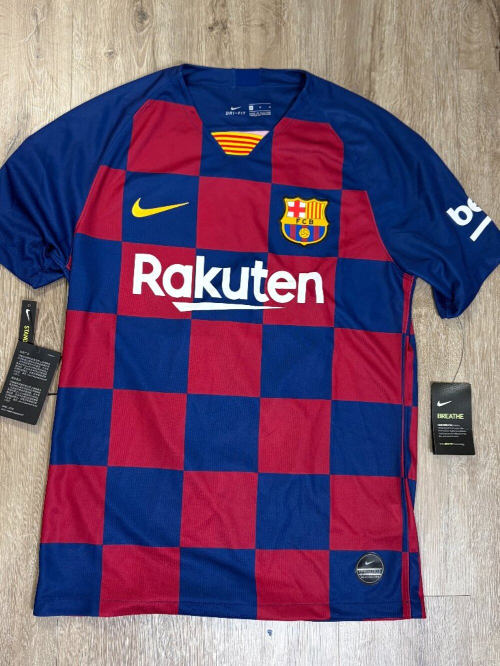 NWT Lionel Messi #10 FC Barcelona NIke Jersey Mens Size Medium Rakuten 2019-2020